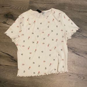 Cute h and m white ruffle floral top